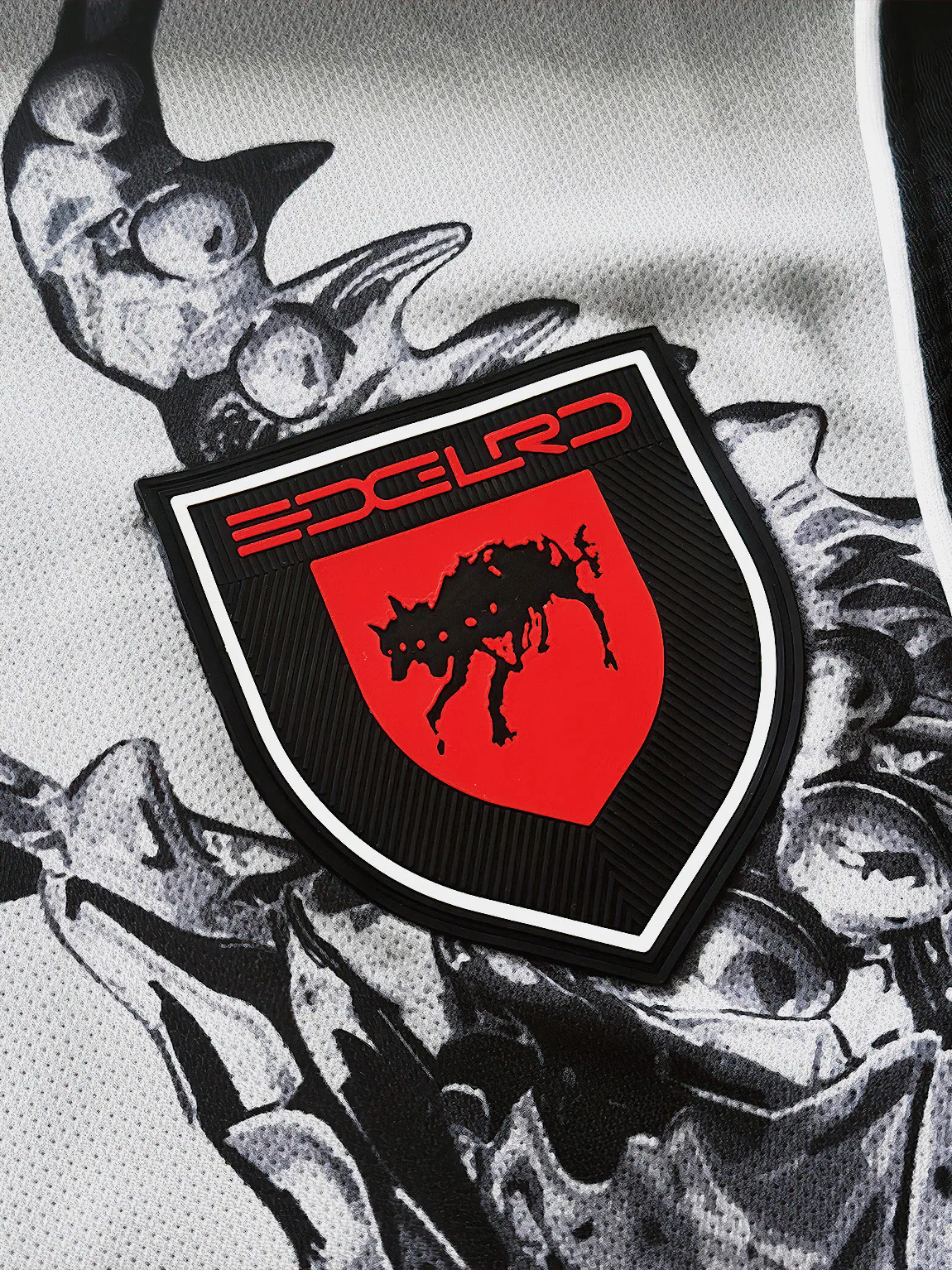 crest